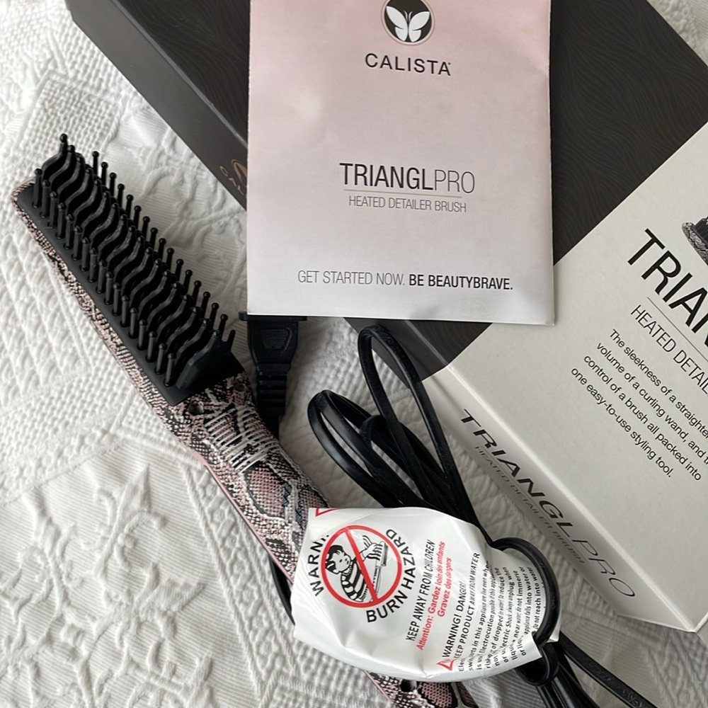 NWOT Calista triangle pro heated detailer brush pink snakeskin hair styling tool - Picture 7 of 9